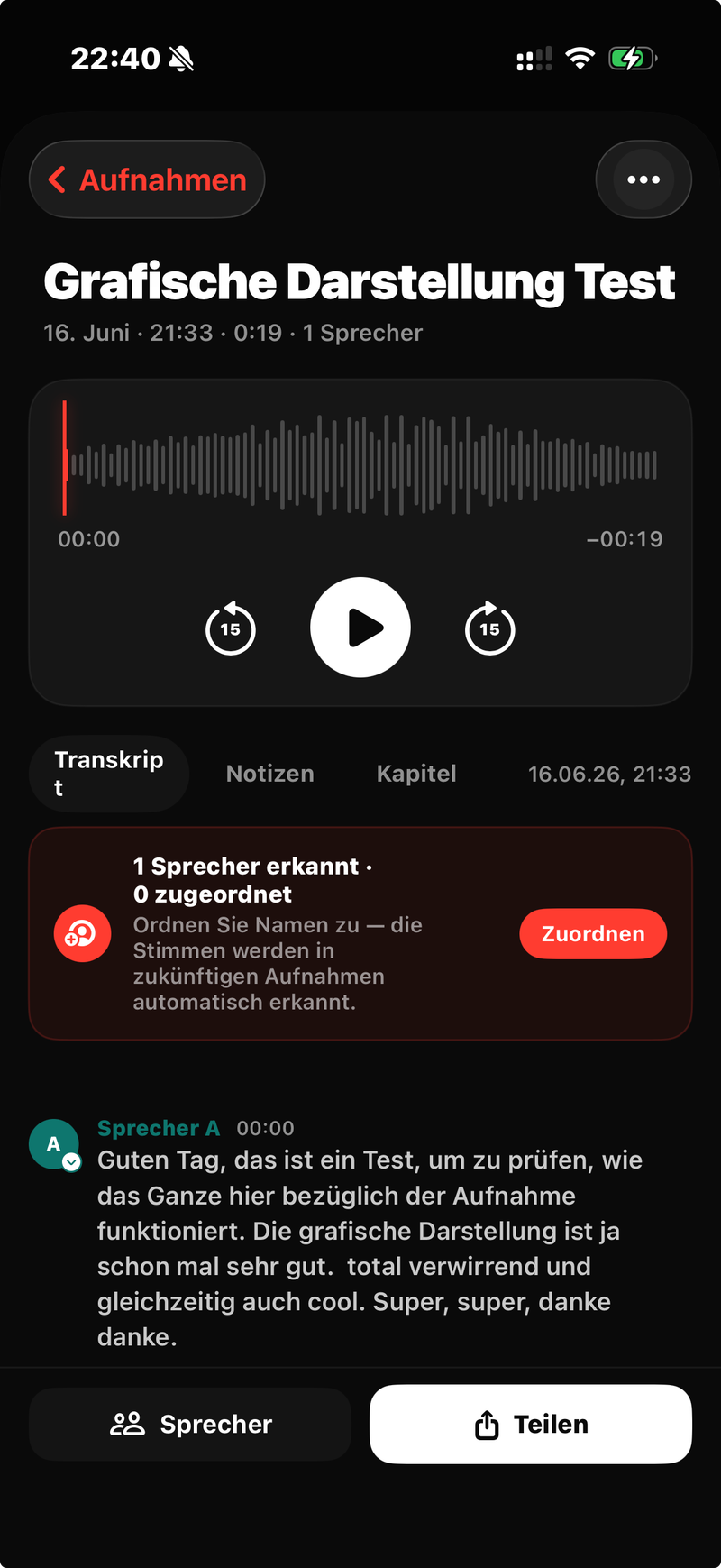ZAjONiC App: Aufnahme-Detail mit Wellenform, Transkript und erkanntem Sprecher zum Zuordnen